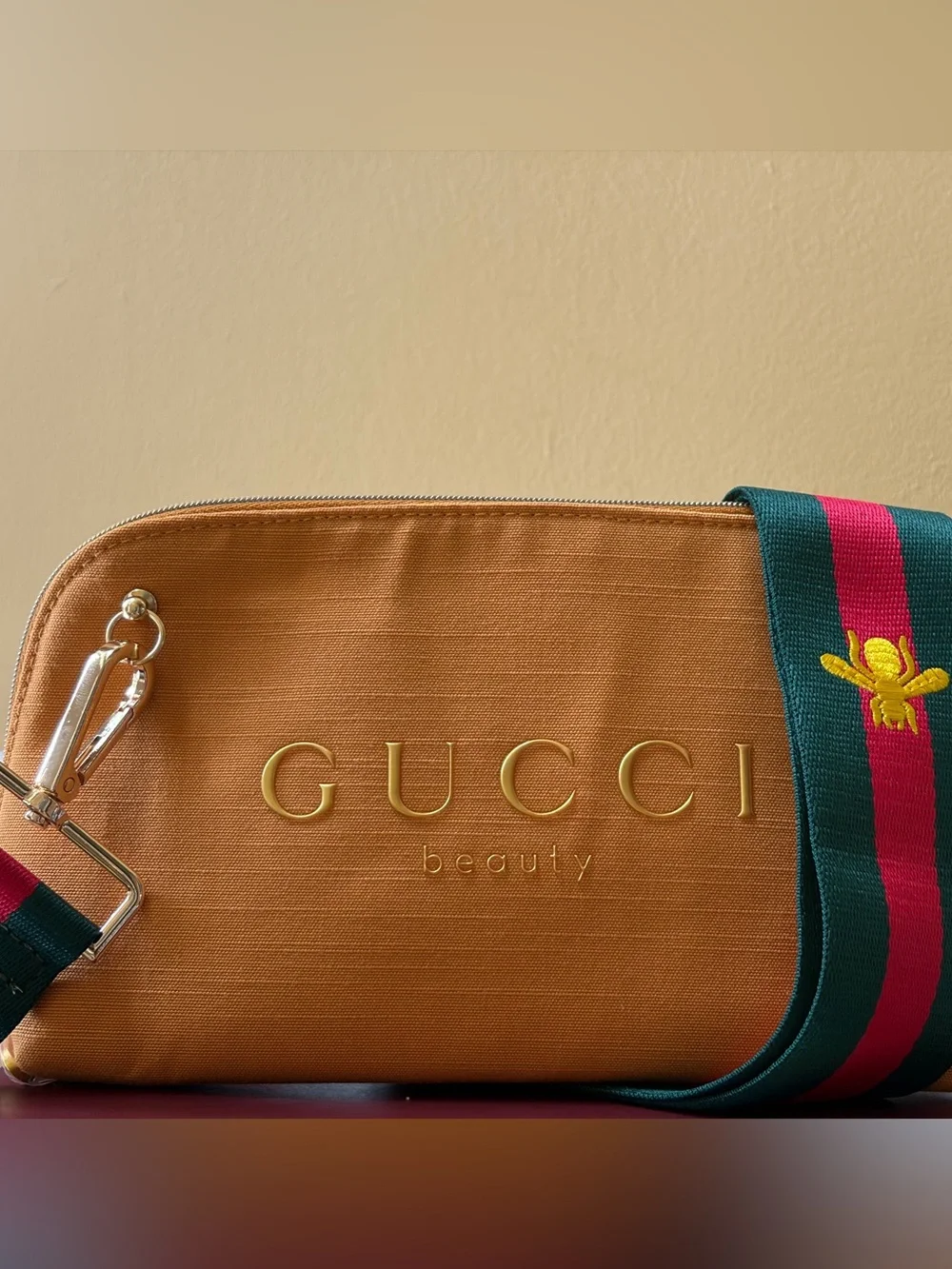 Gucci beauty pouch